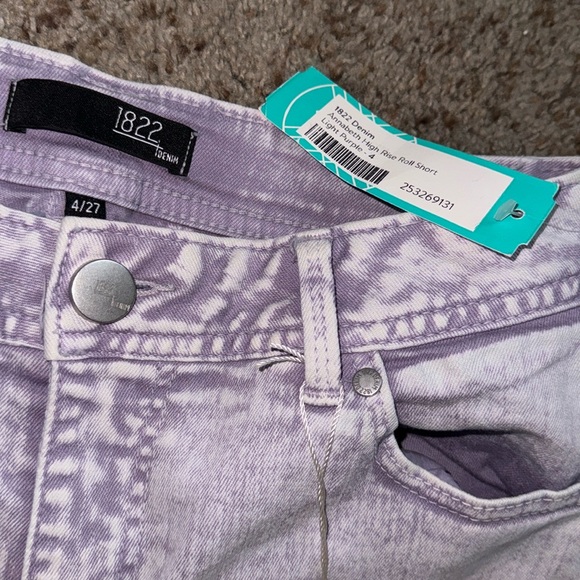 1822 Denim Annabeth High Rise Roll Short NWT 4 Light Purple - Picture 3 of 9
